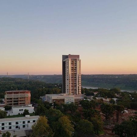 Lindissimo Apt No Ultimo Andar No Centro De Foz Com Vista Incrivel Lägenhet Foz do Iguaçu Exteriör bild